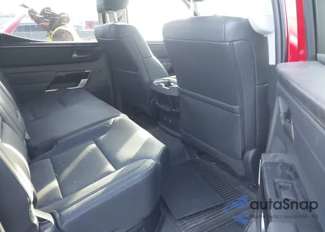 2024 Toyota Tundra Hybrid Limited 4Wd z USA, uszkodzony, nr VIN 5TFWC5DB2RX080318